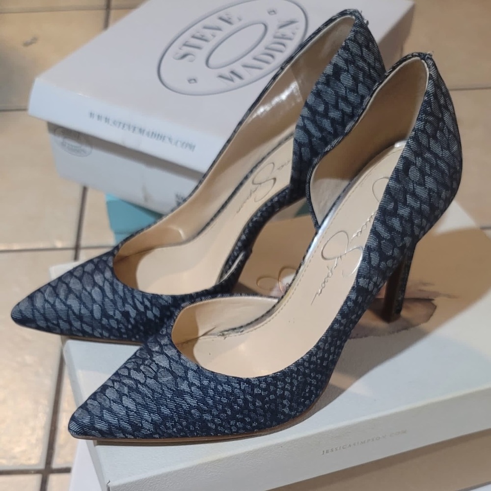 Jessica Simpson size 6 blue